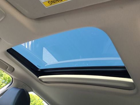 Used 2024 Honda Civic EX-L image 18