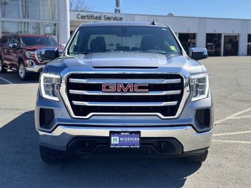Used 2021 GMC Sierra 1500 SLE w/ X31 Off-Road Package image 9