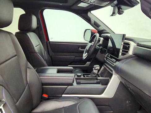 Used 2025 Toyota Tundra Platinum AWD/4WD image 21