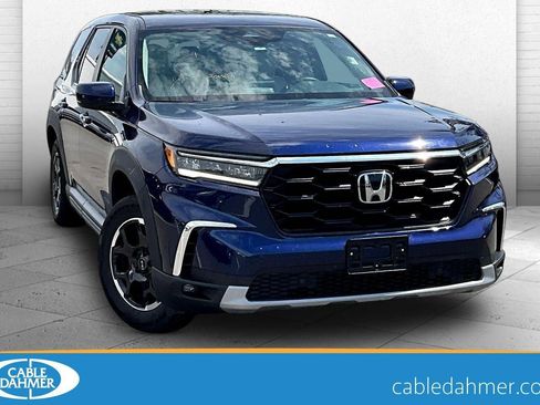 Used 2025 Honda Pilot EX-L image 1