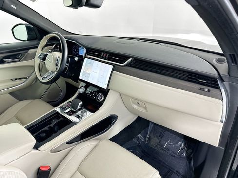 Used 2021 Jaguar F-PACE S AWD/4WD image 30