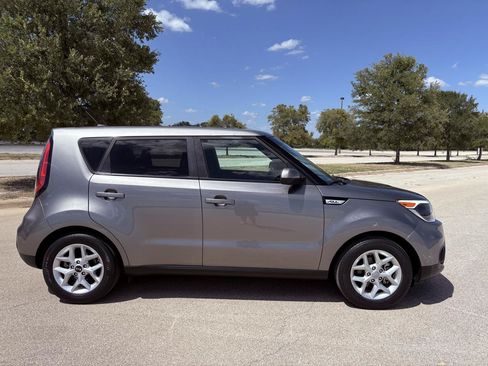 Used 2019 Kia Soul FWD image 51