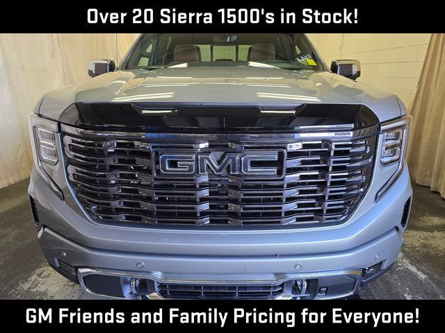 New 2026 GMC Sierra 1500 Denali Ultimate w/ LPO, Black Badging Package AWD/4WD image 5