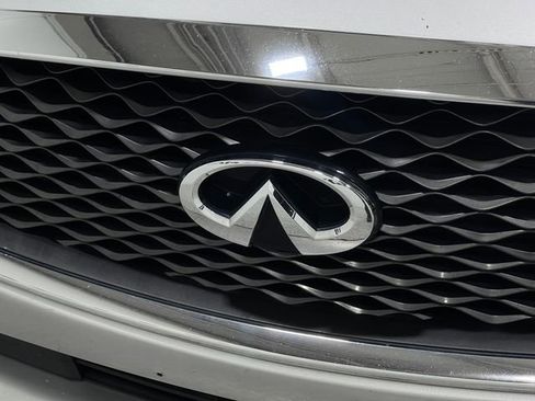 Used 2019 INFINITI Q50 Luxe w/ Essential Package (3.0T Luxe) image 32