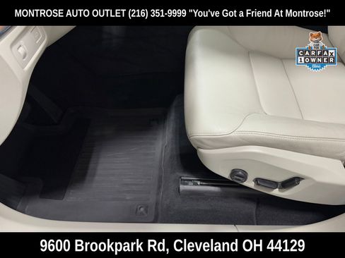 Used 2022 Volvo XC60 B5 Momentum image 15