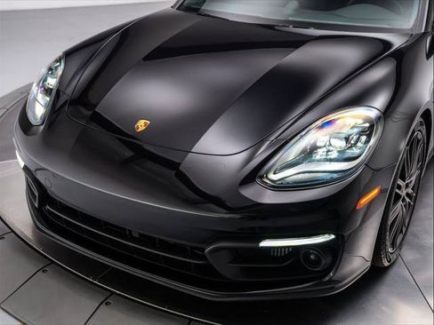 Used 2023 Porsche Panamera Platinum Edition RWD image 9