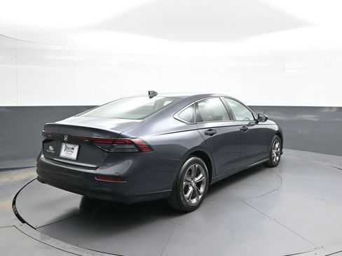 Certified 2023 Honda Accord EX image 6