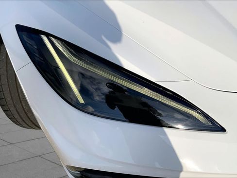 Used 2020 Chevrolet Corvette Stingray Premium Cpe w/ 3LT Preferred Equipment Group RWD image 21