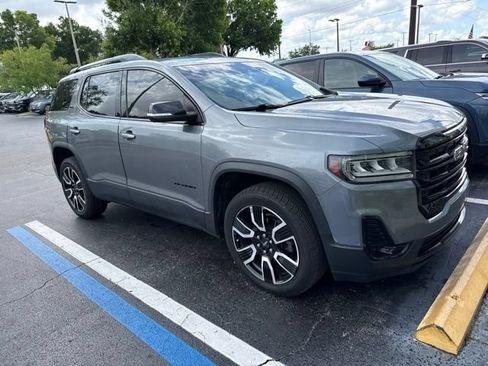 Used 2021 GMC Acadia SLT w/ Elevation Edition FWD image 3