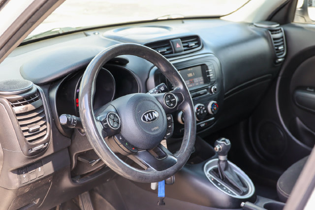 Used 2017 Kia Soul w/ Convenience Package FWD image 28