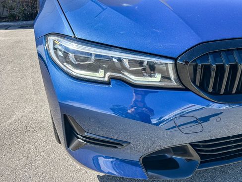 Used 2021 BMW 330i Sedan image 4