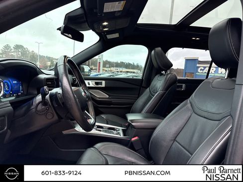 Used 2020 Ford Explorer ST w/ ST Street Pack image 21