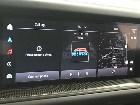 Certified 2025 Porsche Cayenne GTS AWD/4WD image 15