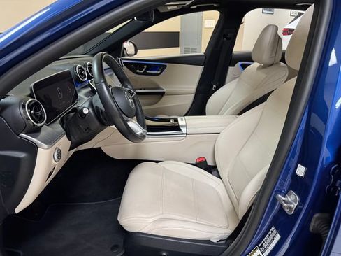 Used 2025 Mercedes-Benz C 300 Sedan image 8