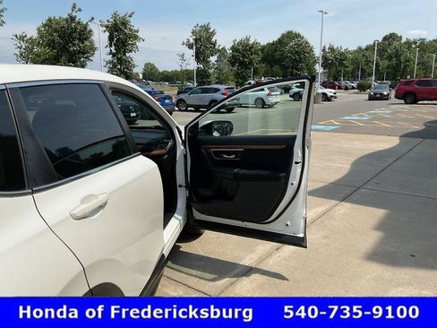 Used 2018 Honda CR-V EX image 18