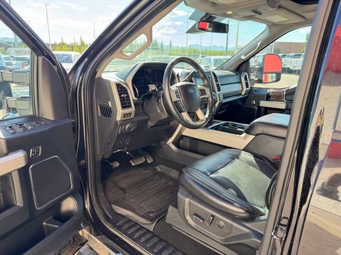 Used 2019 Ford F450 Lariat w/ Lariat Ultimate Package AWD/4WD image 26