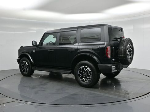 New 2026 Ford Bronco Outer Banks image 6