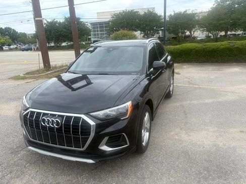 Used 2021 Audi Q3 2.0T Premium AWD/4WD image 7