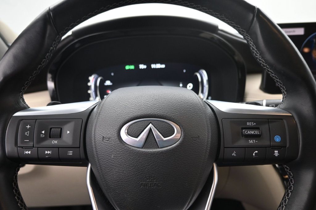 Used 2023 INFINITI QX60 Sensory AWD/4WD image 15