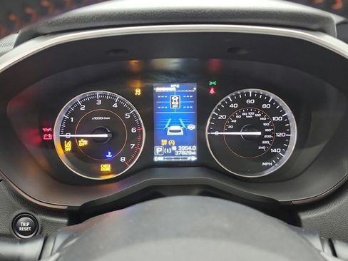Used 2023 Subaru Crosstrek 2.5i Limited w/ Moonroof Package AWD/4WD image 9