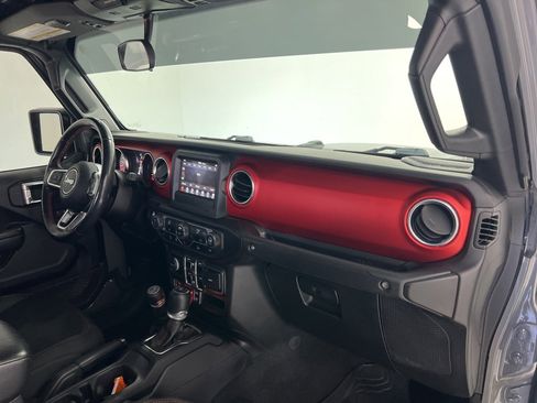 Used 2021 Jeep Gladiator Rubicon w/ Trailer Tow Package image 23