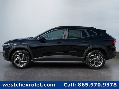 New 2026 Chevrolet Trax LT w/ Driver Confidence Package image 6