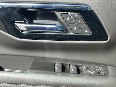 New 2026 Chevrolet Tahoe High Country AWD/4WD image 28