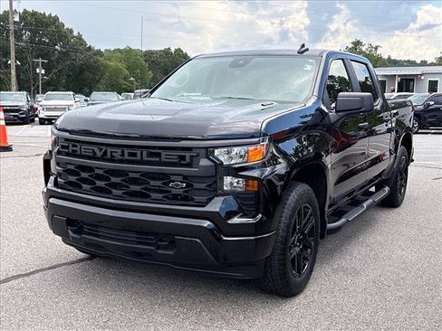 Certified 2026 Chevrolet Silverado 1500 Custom w/ Turbomax Blackout Package AWD/4WD image 4
