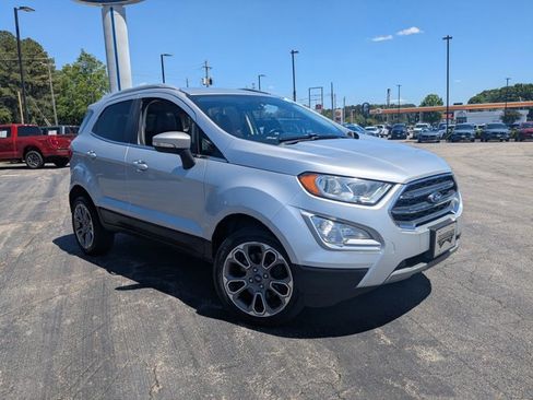 Certified 2020 Ford EcoSport Titanium AWD/4WD image 2