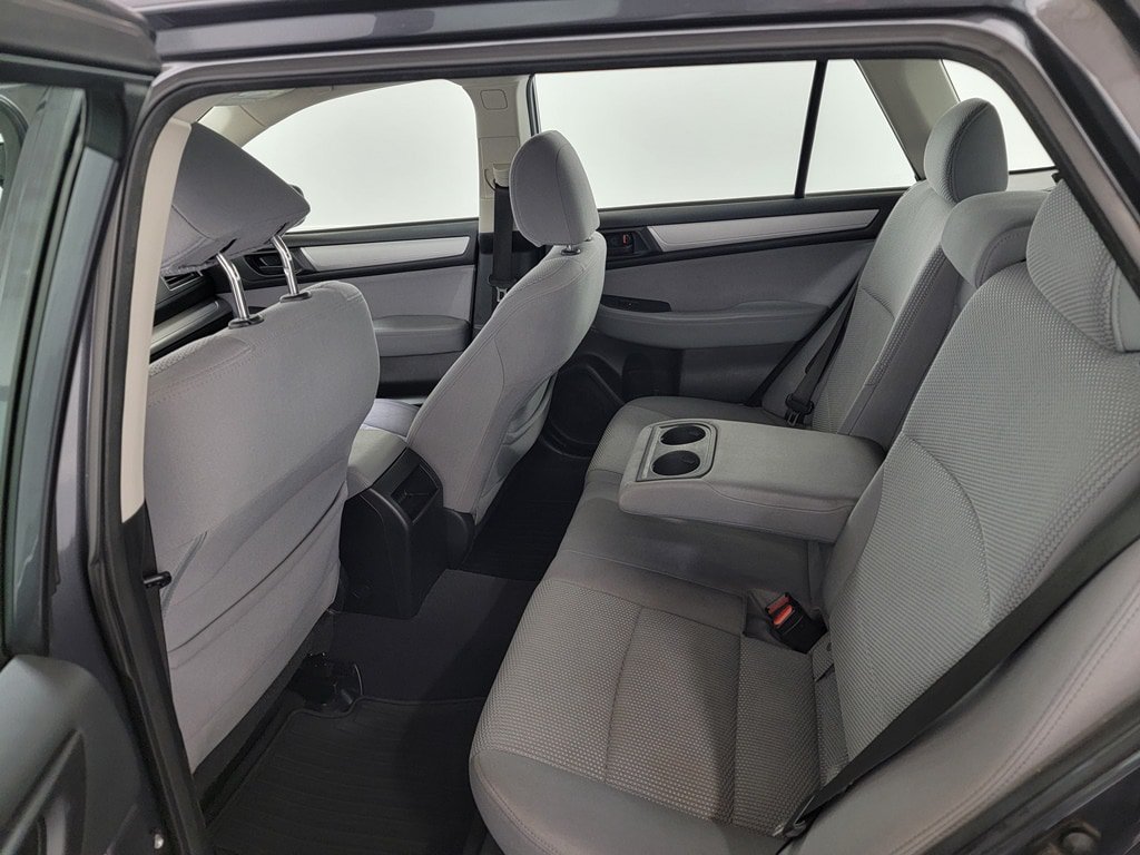 Used 2018 Subaru Outback 2.5i AWD/4WD image 11