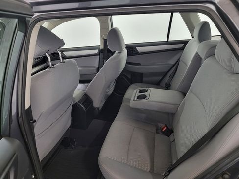 Used 2018 Subaru Outback 2.5i image 11