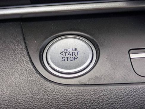 Certified 2023 Hyundai Elantra Limited FWD image 28