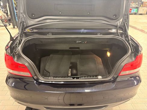 Used 2013 BMW 135i Convertible image 21