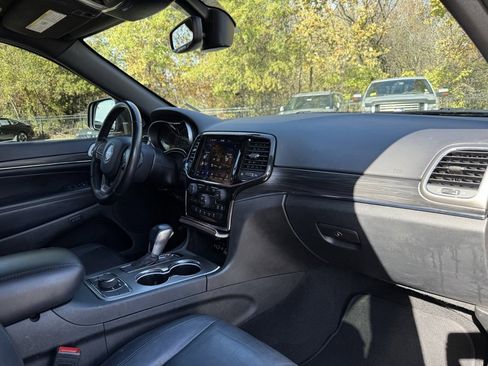 Used 2021 Jeep Grand Cherokee Limited w/ Trailer Tow Group IV image 37