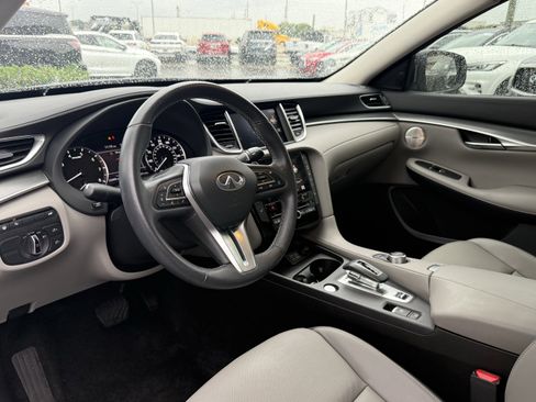 Certified 2023 INFINITI QX50 Luxe w/ Cargo Package FWD image 13
