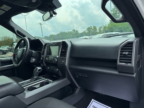 Used 2019 Ford F150 XLT w/ Equipment Group 302A Luxury AWD/4WD image 19