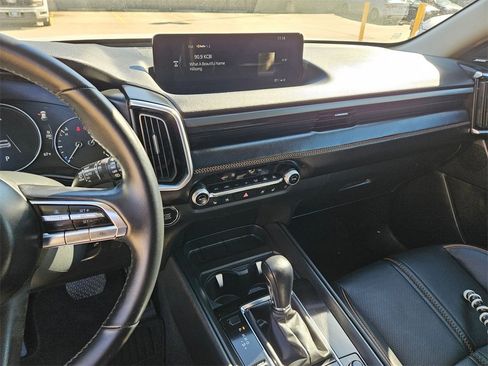 Used 2025 MAZDA CX-50 AWD 2.5 S w/ Premium Plus Pkg image 19