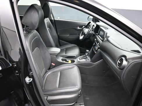 Used 2021 Hyundai Kona Limited image 24