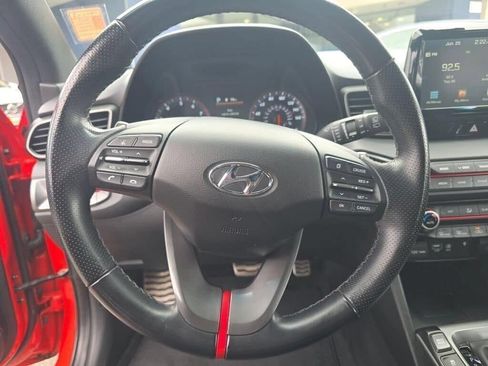 Used 2021 Hyundai Veloster Turbo FWD image 12