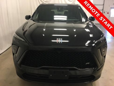 Used 2025 Buick Enclave Sport Touring image 9