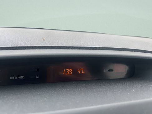 Used 2004 Toyota Camry SE image 24