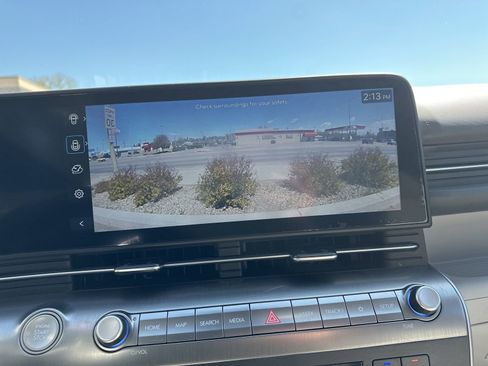 Used 2025 Hyundai Kona Limited AWD/4WD image 69