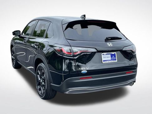 Certified 2025 Honda HR-V Sport image 4