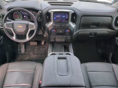 Used 2022 Chevrolet Silverado 3500 LTZ w/ LTZ Convenience Package AWD/4WD image 17
