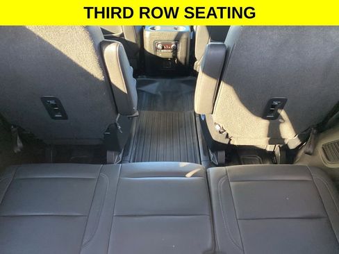 Used 2023 Chevrolet Tahoe LT w/ Luxury Package image 6