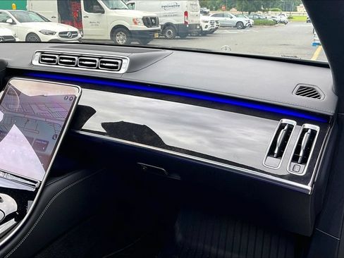 Certified 2023 Mercedes-Benz S 580 4MATIC Sedan image 16