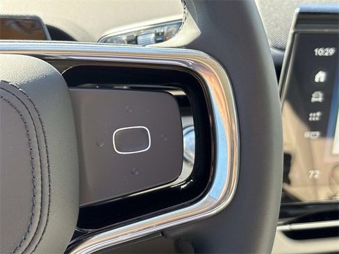 New 2026 Lincoln Nautilus Premier image 27