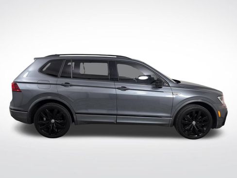 Used 2020 Volkswagen Tiguan SE R-Line FWD image 43