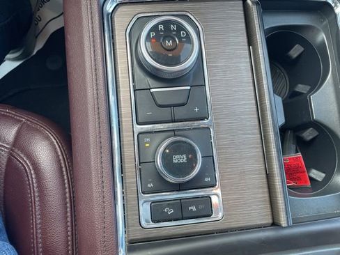 Used 2024 Ford Expedition Max Limited image 21