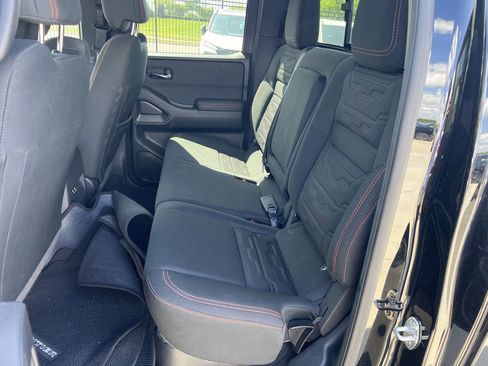 Used 2024 Nissan Frontier PRO-4X w/ Off-Road Protection Package image 11